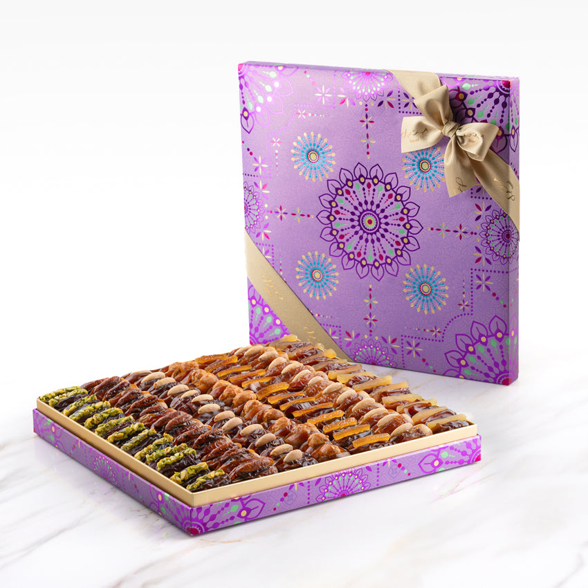 Bateel Aura Gift Set - Premium Filled Dates - Extra Large Diwali Collection -AE