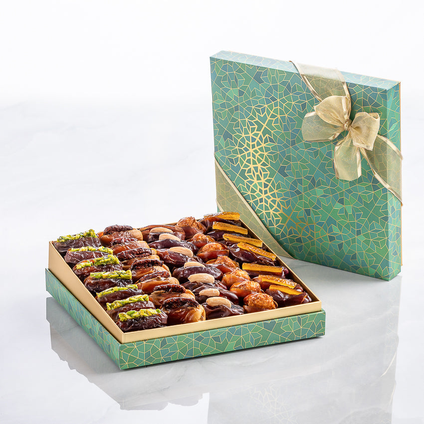 Bateel Crescent  Medium Gift Set Premium Filled Dates-AE