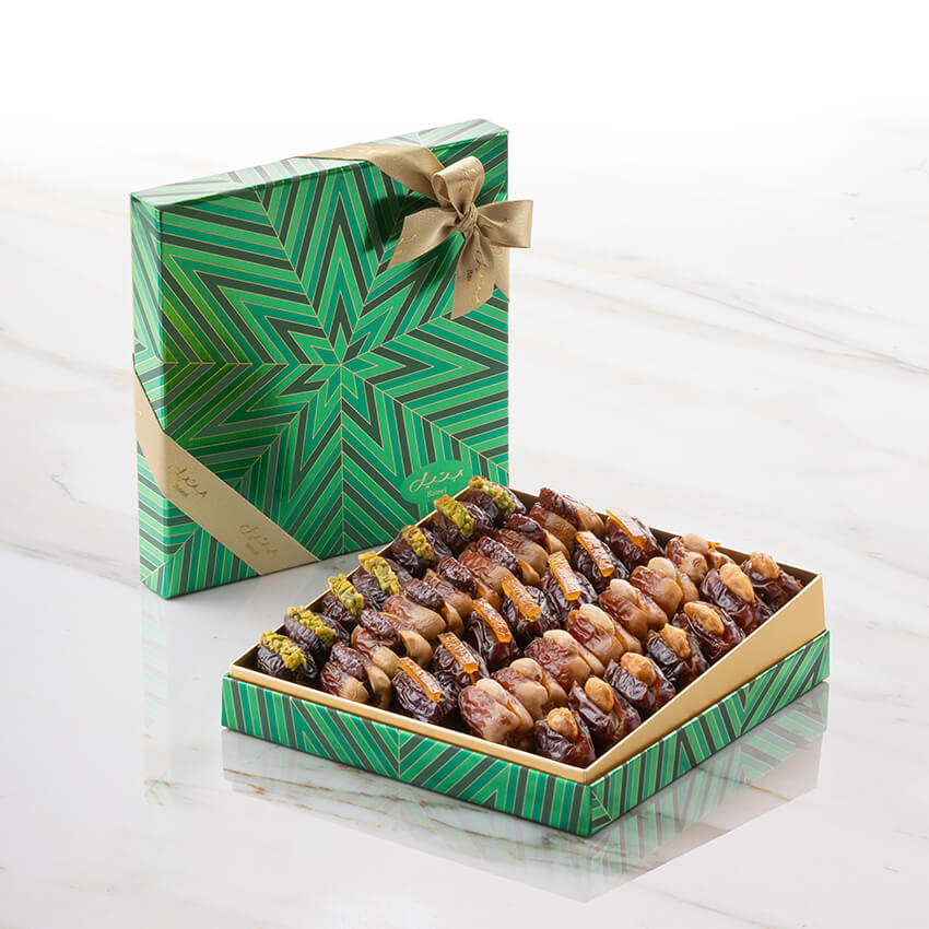 Bateel Seren Festive Green Square Medium Premium Filled Dates-EU