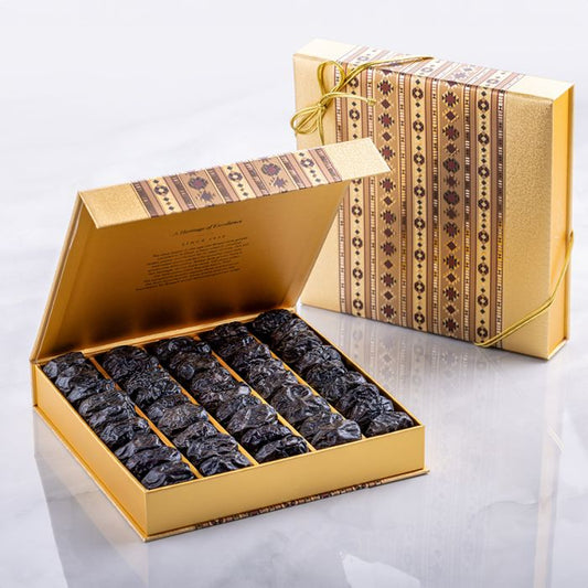 Bateel Sadu Gift Set Medium Premium Ajwa Dates-AE