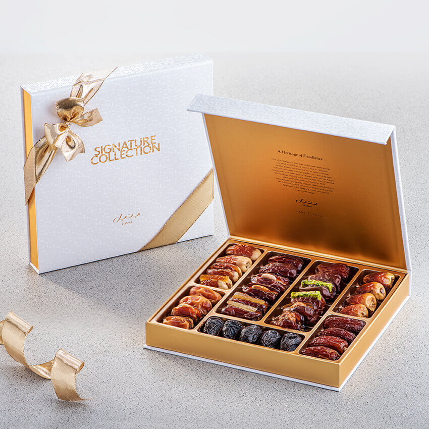 Bateel Signature Gift Set Premium Assorted Dates-AE