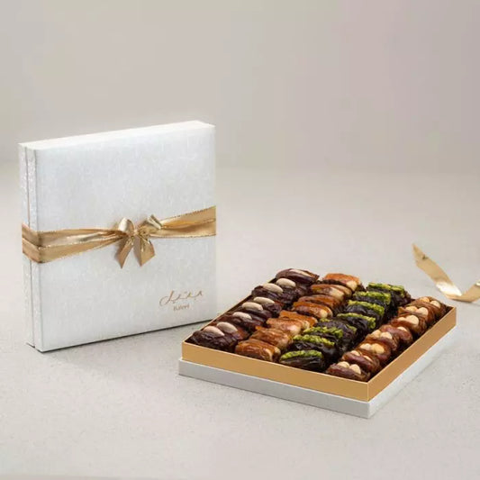 Alaska White Box M Filled Dates-AE