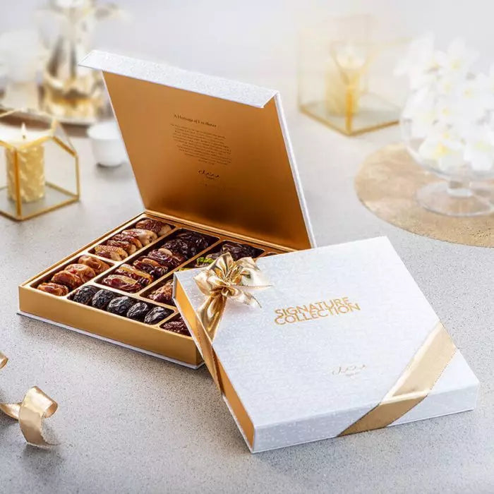 Signature Gift Set Assorted dates-AE